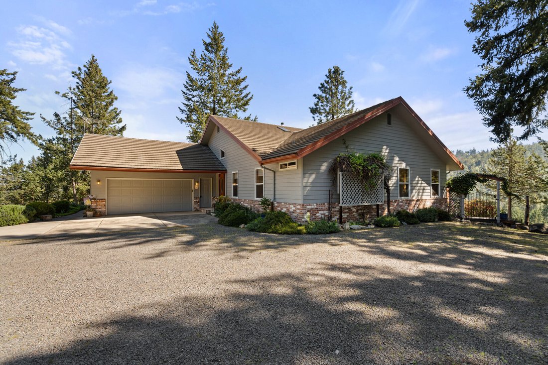 House in Talent, Oregon, United States 4 - 17747980