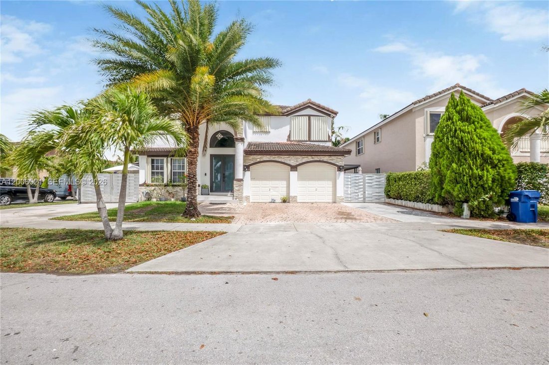 House in Miami, Florida, United States 1 - 17743007