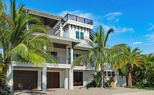 House in Holmes Beach, Florida, United States 1