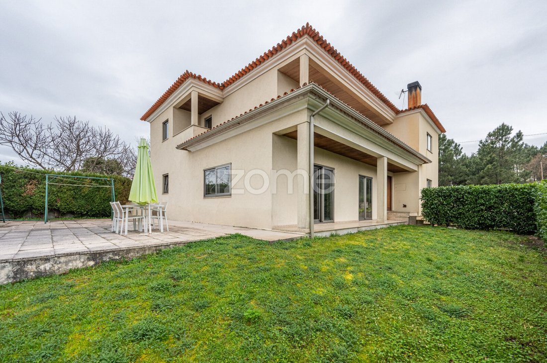 House in Adoufe e Vilarinho de Samarda, Vila Real District, Portugal 1 - 17750189