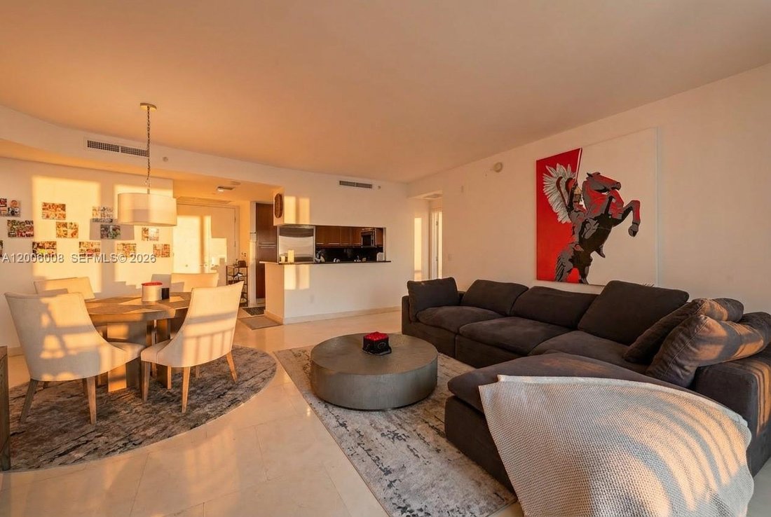 Condo in Miami, Florida, United States 4 - 17744016