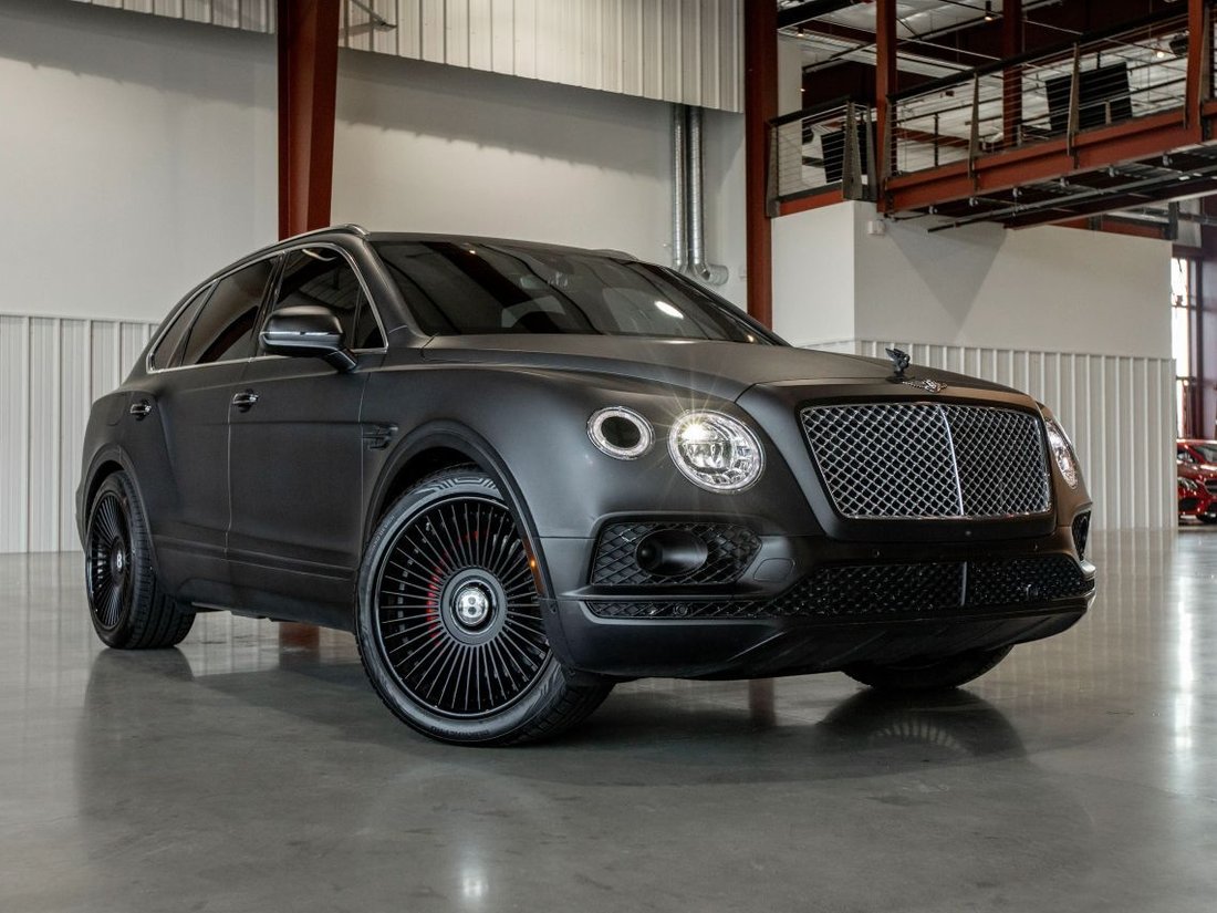 2018 Bentley Bentayga W12 Signature Sedan 4D in Enumclaw, WA, United States 1 - 17750524