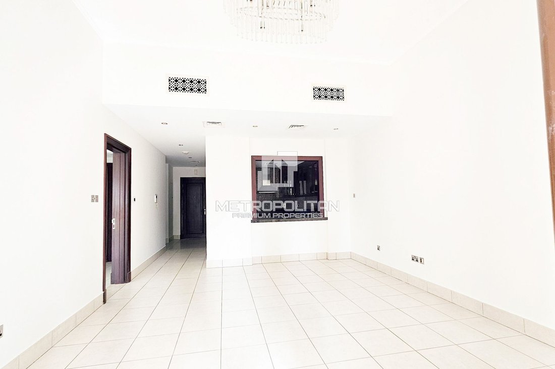 Apartment in Al Wasl, Dubai, United Arab Emirates 4 - 17745427