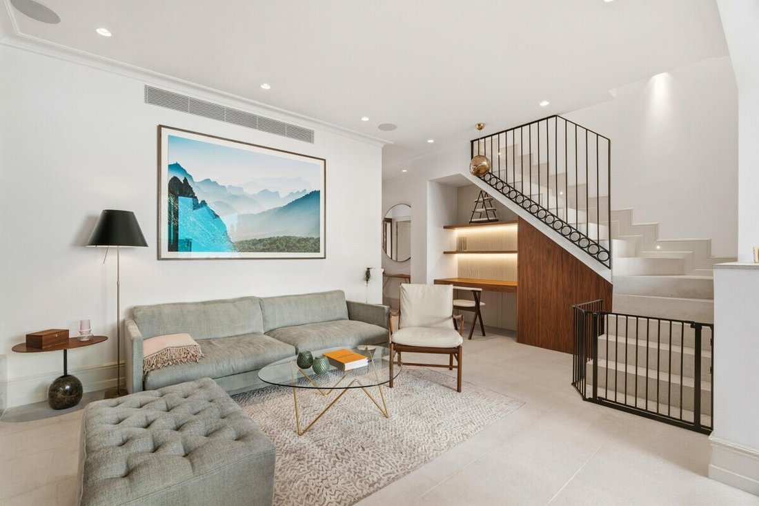 Townhouse in Genoa, Palma, Balearic Islands 2 - 17747356