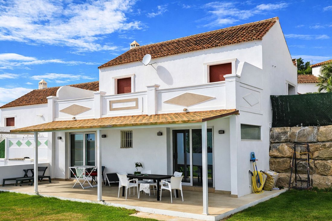 Villa in Casares, Andalusia, Spain 1 - 17745117