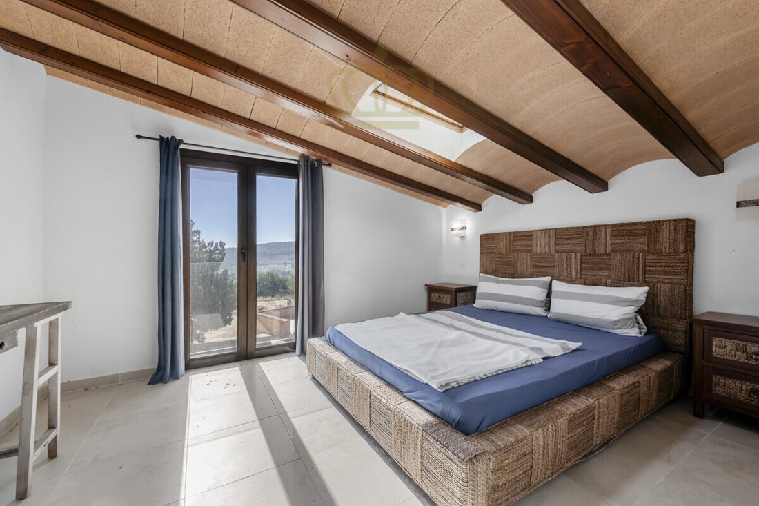Finca in Montuiri, Balearic Islands, Spain 4 - 17748576