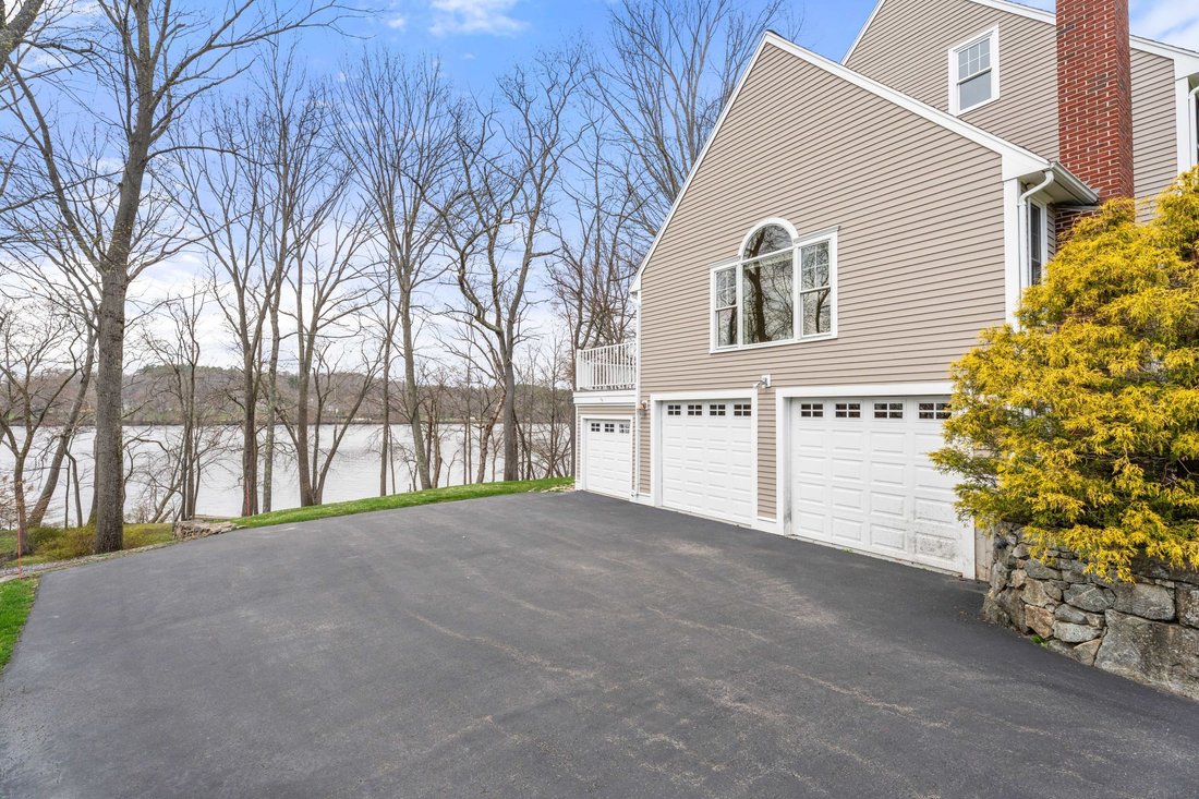 House in Groveland, Massachusetts, United States 5 - 17745231