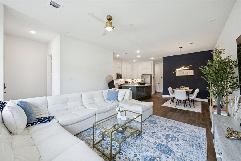 Townhouse in Farmers Branch, Texas, United States 3 - 17749428