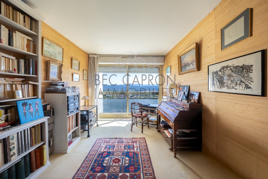 Apartment in Granettes-Jauberte-Sainte Anne, Aix-en-Provence, France 2 - 17748825