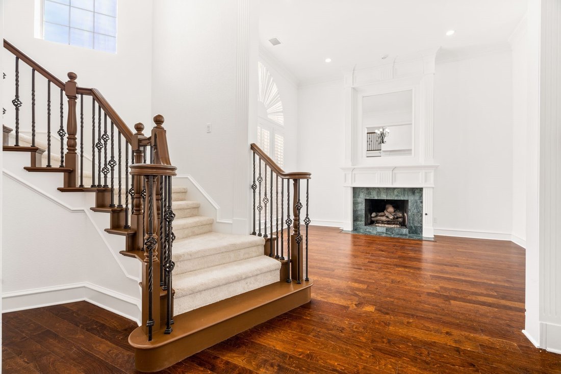 House in Plano, Texas, United States 5 - 17743035