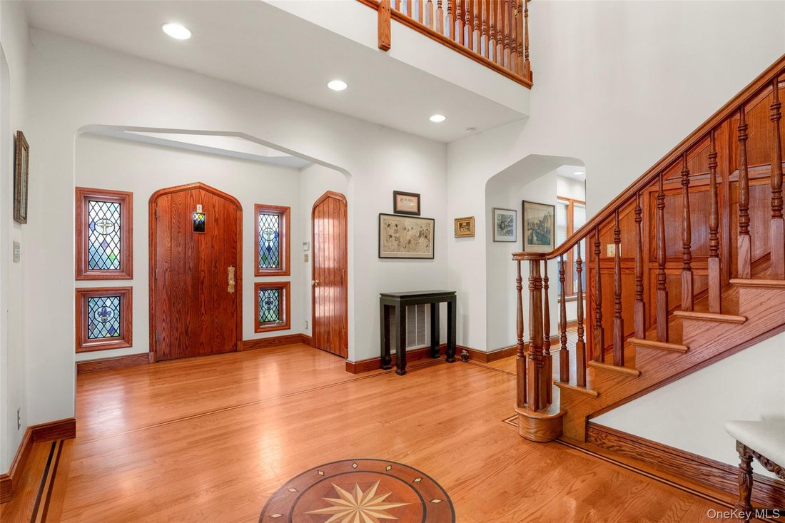 House in Yonkers, New York, United States 2 - 17743903