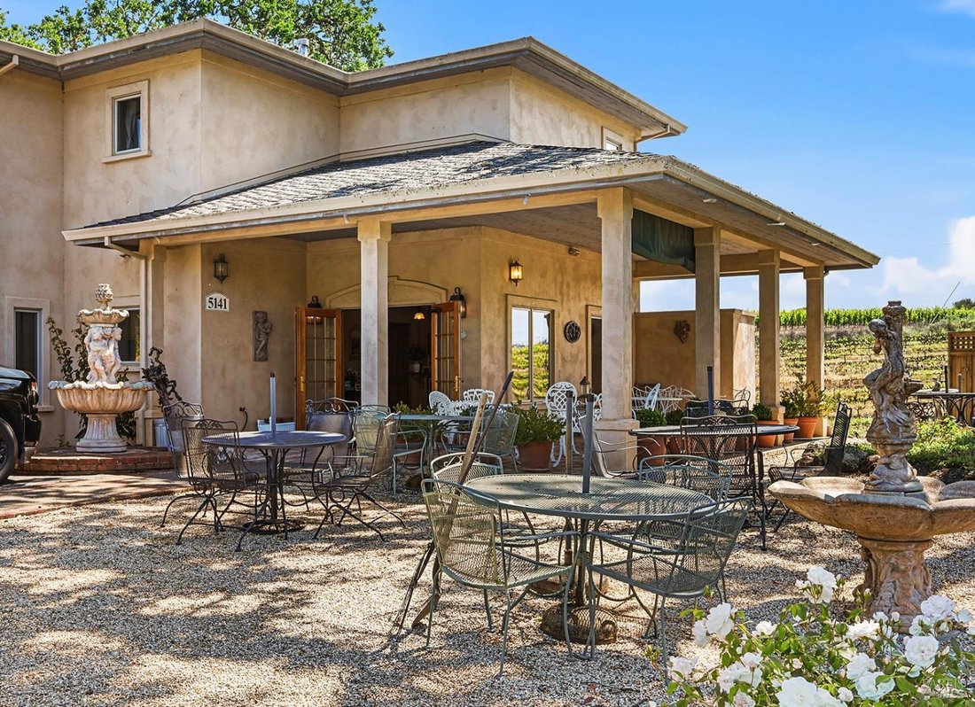 House in Healdsburg, California, United States 4 - 17746607