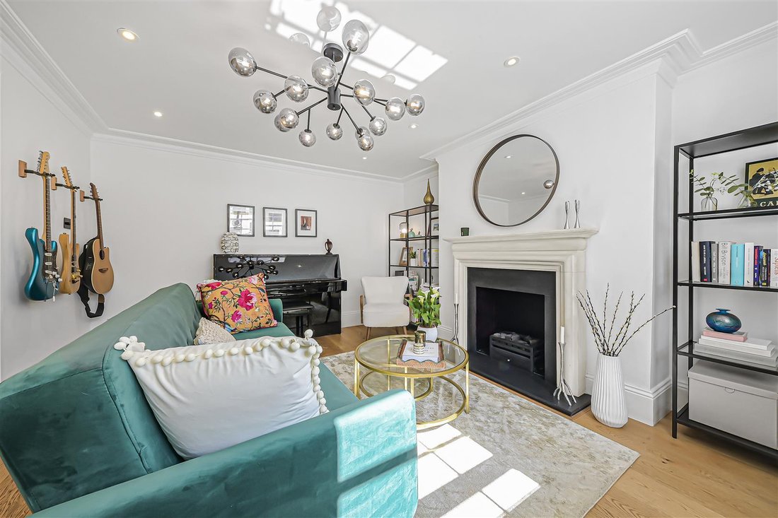 Apartment in Charing Cross, Westminster, England 3 - 16767806
