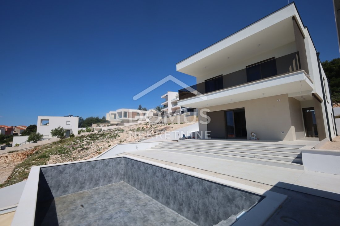 House in Zaboric, Sibenik-Knin County, Croatia 2 - 16132488