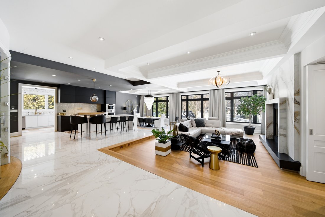 Estate in Burlington, Ontario, Canada 5 - 17745186
