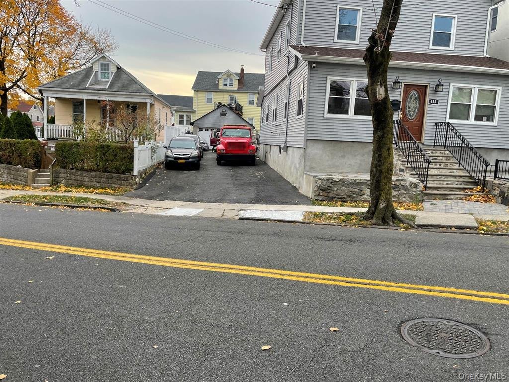 House in Yonkers, New York, United States 1 - 17746123