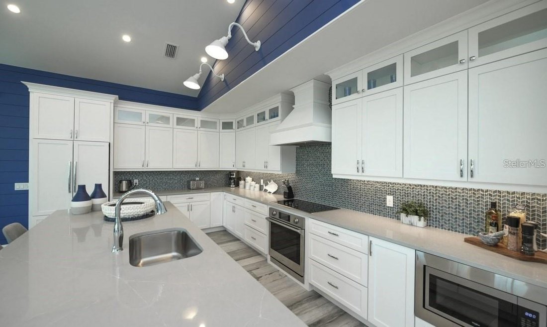 House in Bradenton Beach, Florida, United States 2 - 17748023