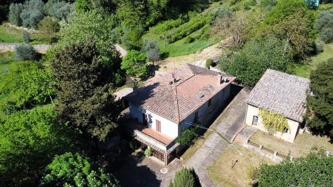 Farm Ranch in Sovicille, Tuscany, Italy 4 - 17306389
