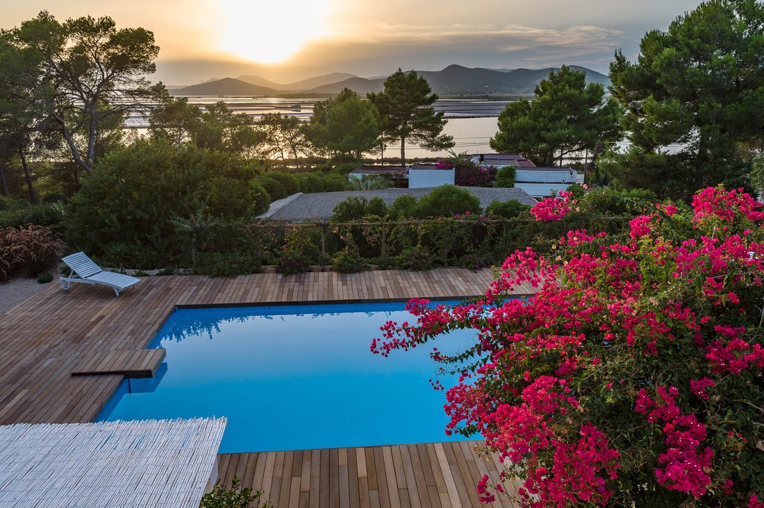House in Santa Eularia des Riu, Balearic Islands, Spain 3 - 17747365