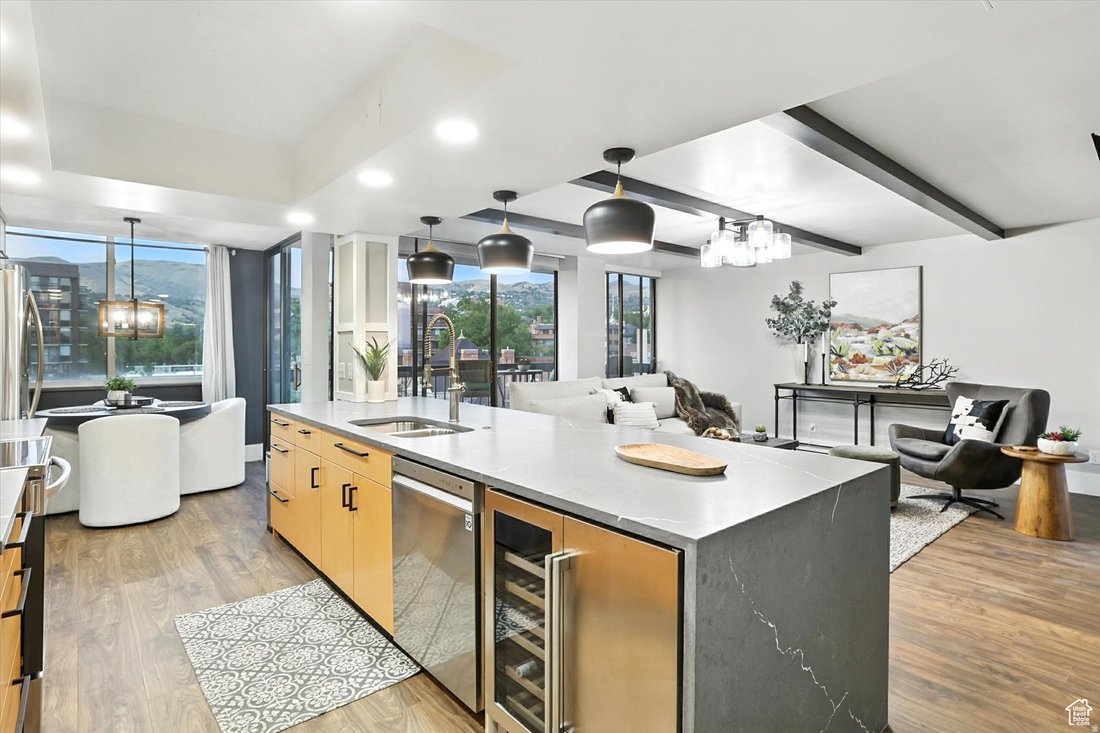 Condo in Salt Lake City, Utah, United States 1 - 17747176