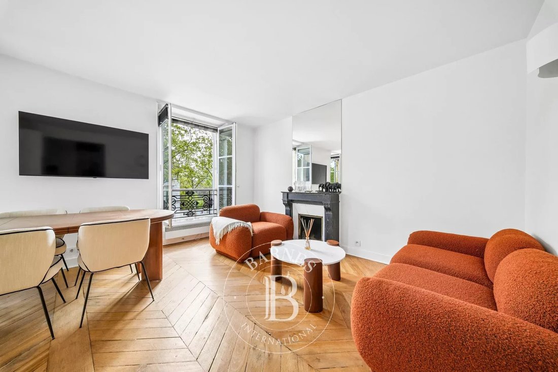 Apartment in Ecole Militaire, Paris 7e Arrondissement, Paris 2 - 17745181