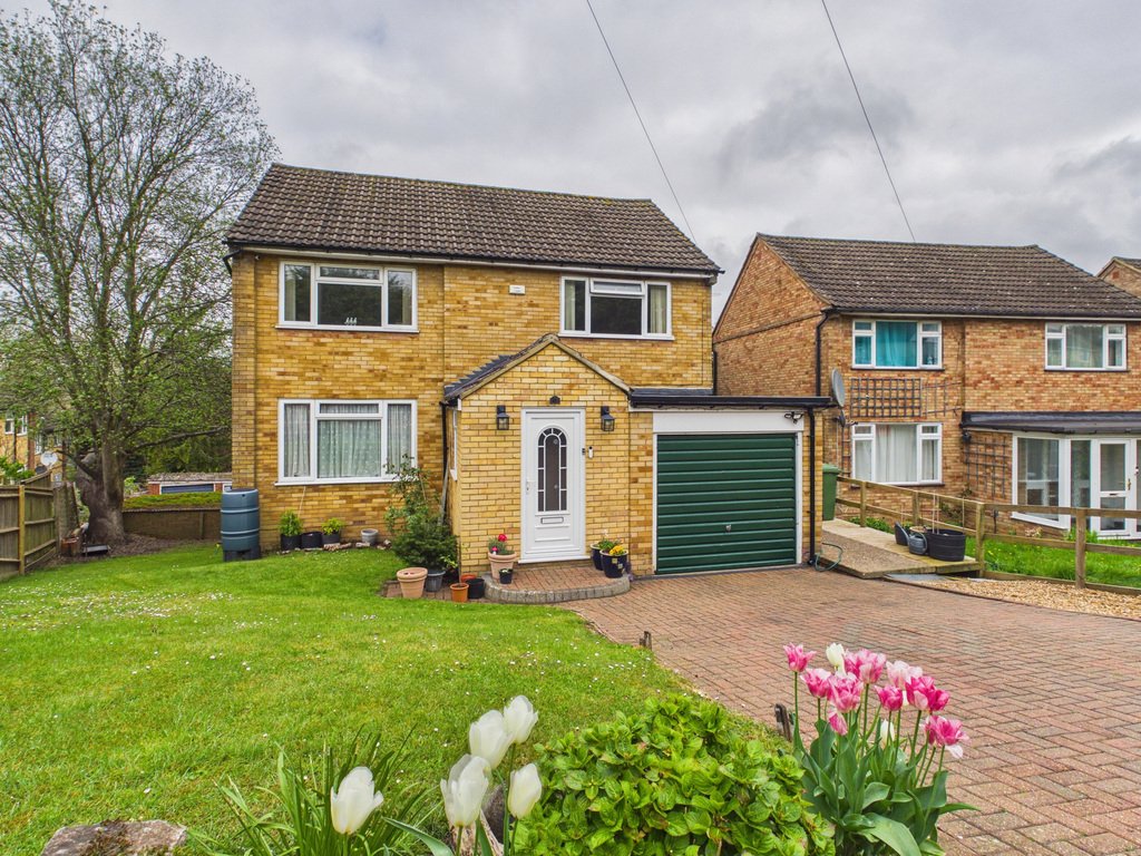House in High Wycombe, England 1 - 17749588