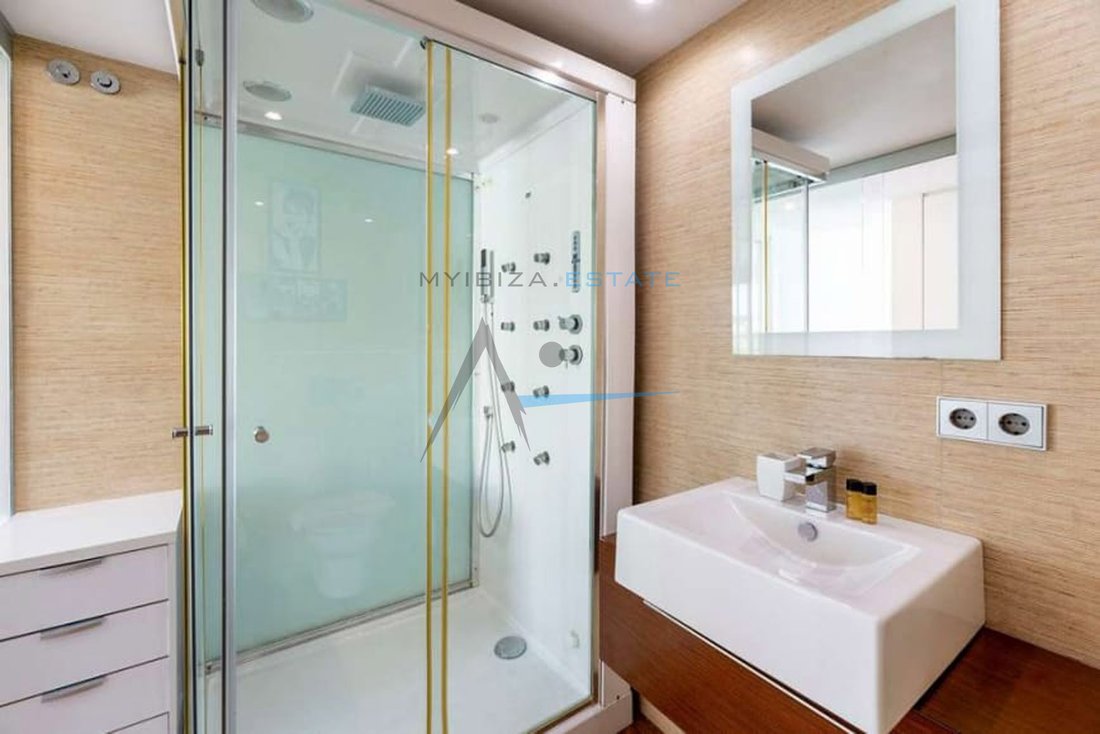 Apartment in Santa Eularia des Riu, Balearic Islands, Spain 5 - 17748347