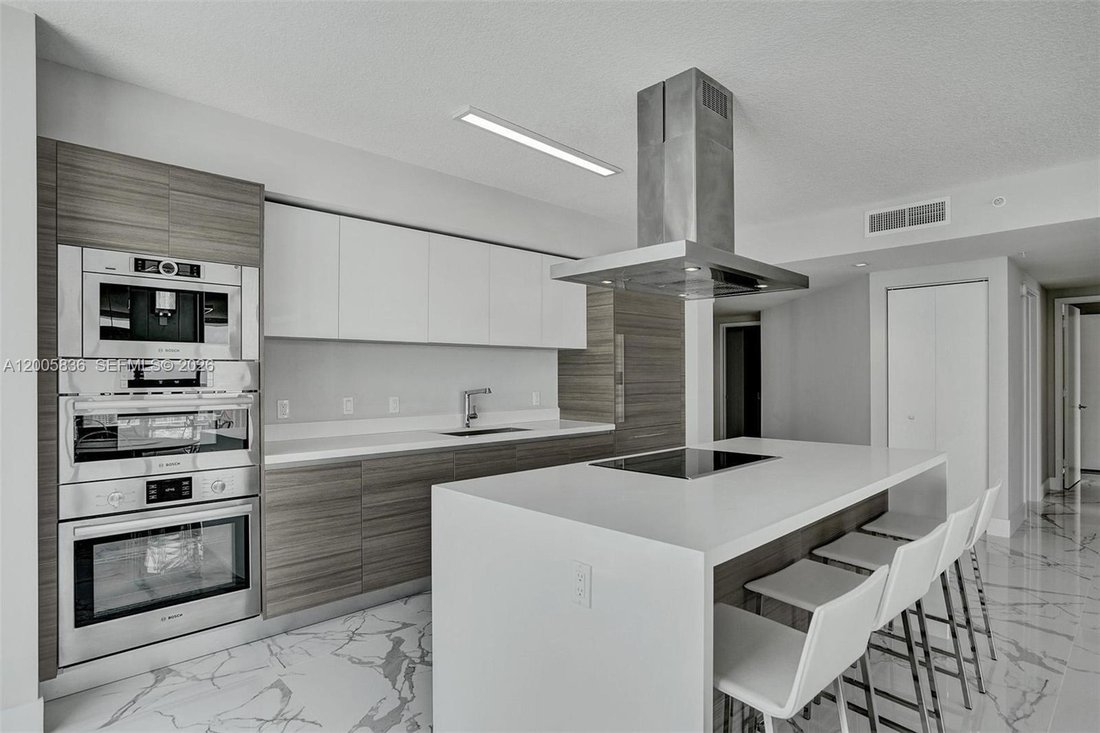Condo in Sunny Isles Beach, Florida, United States 4 - 17744031