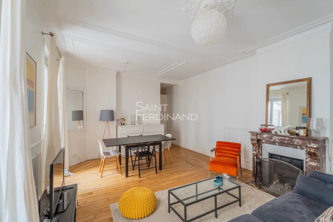 Apartment in Batignolles-Cardinet, Paris 17e Arrondissement, Paris 1 - 17745081