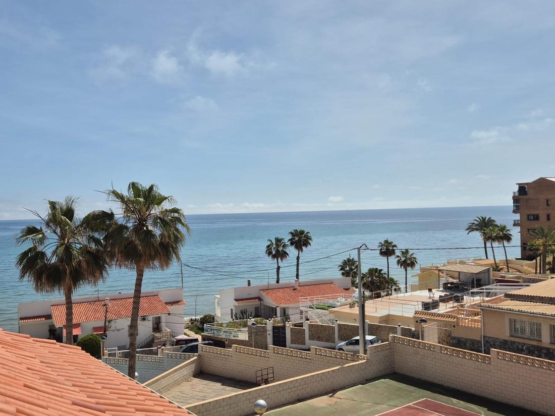 Villa in Alicante, Valencian Community, Spain 2 - 17743762