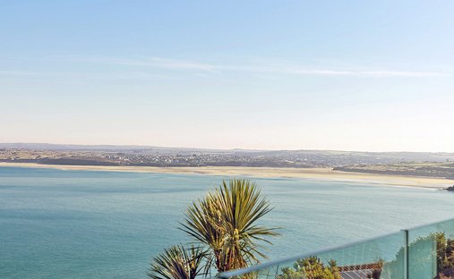 House in St. Ives, England 1