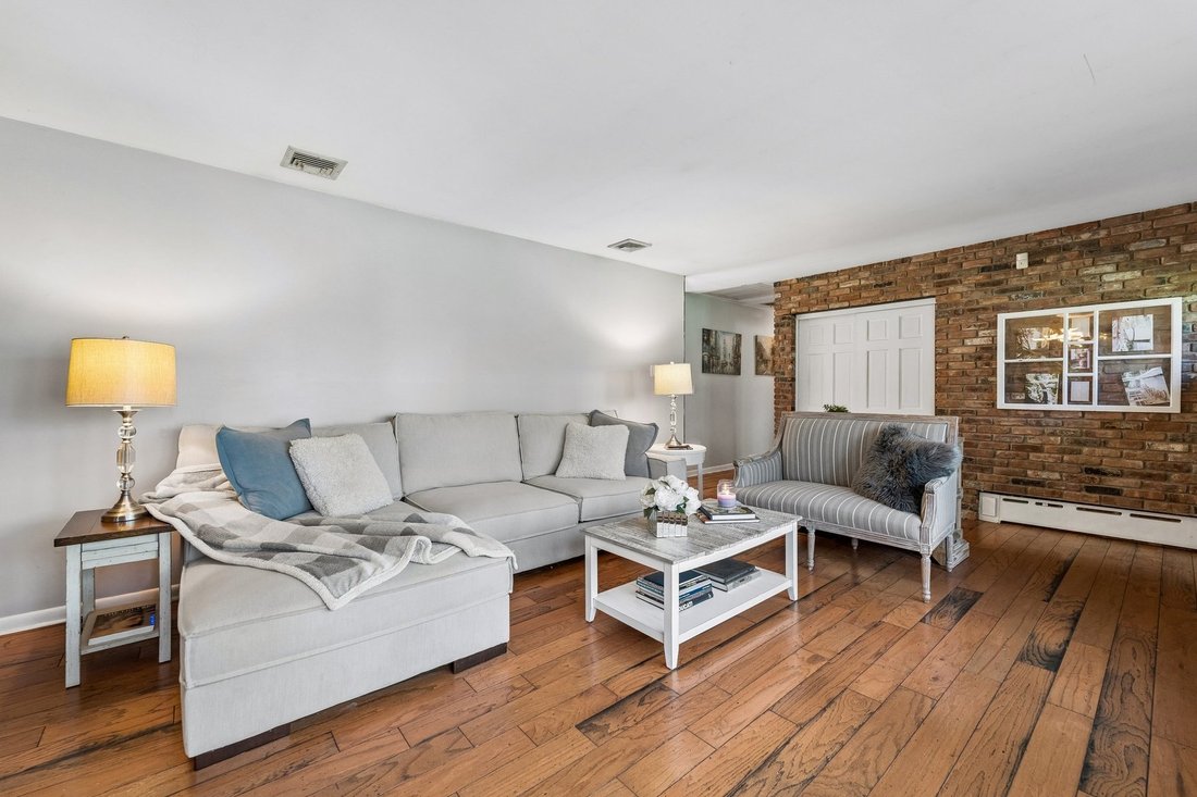 House in Warren, New Jersey, United States 5 - 17743315