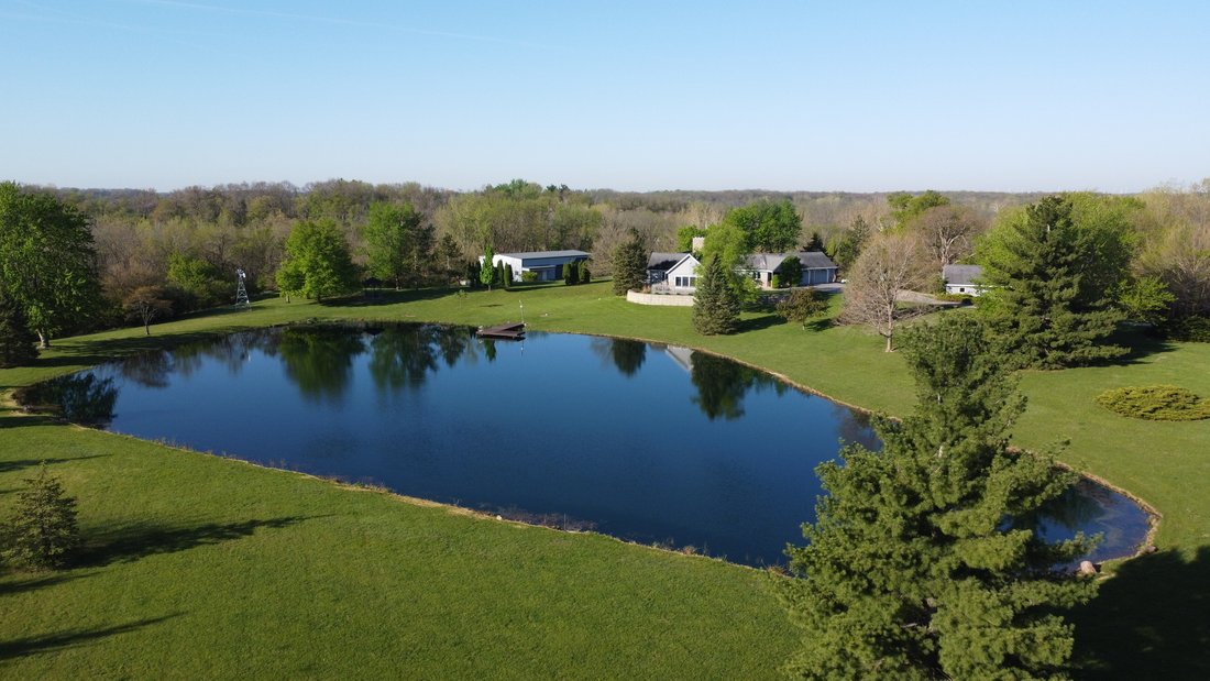 House in Lexington, Illinois, United States 2 - 17376639