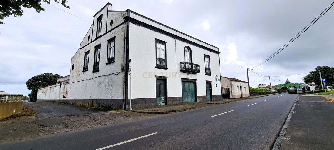 Villa in Ribeirinha, Azores, Portugal 1 - 15331695