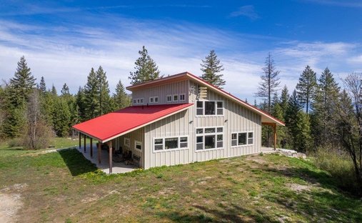 House in Valley, Washington, United States 1