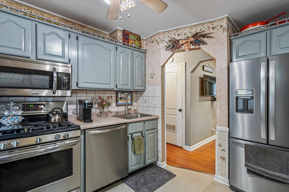 House in New York, New York, United States 4 - 17745237