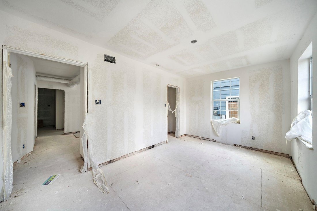 Houston, Texas, United States 4 - 17744273
