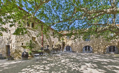House in Saint Jean-Saint Genies, Avignon, France 1