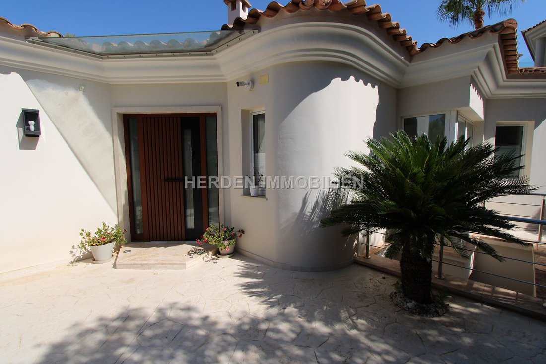 Villa in Rotes Velles, Calvia, Balearic Islands 3 - 17748155
