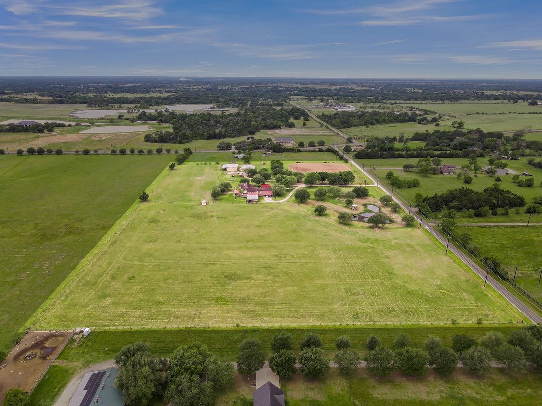 House in Waller, Texas, United States 3 - 17749152