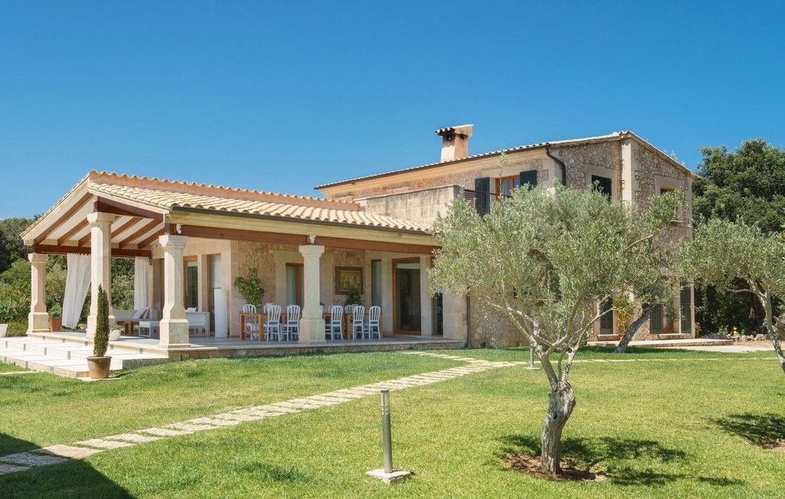 Chalet in Pollenca, Balearic Islands, Spain 5 - 17747333