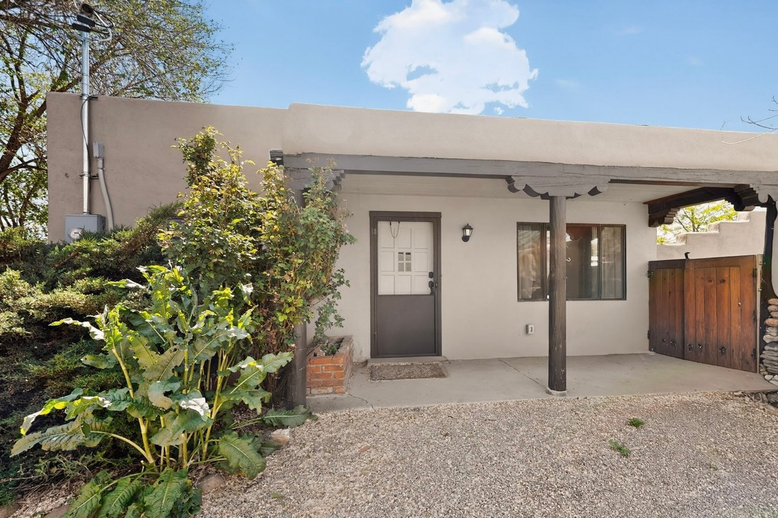 House in Santa Fe, New Mexico, United States 5 - 17748423