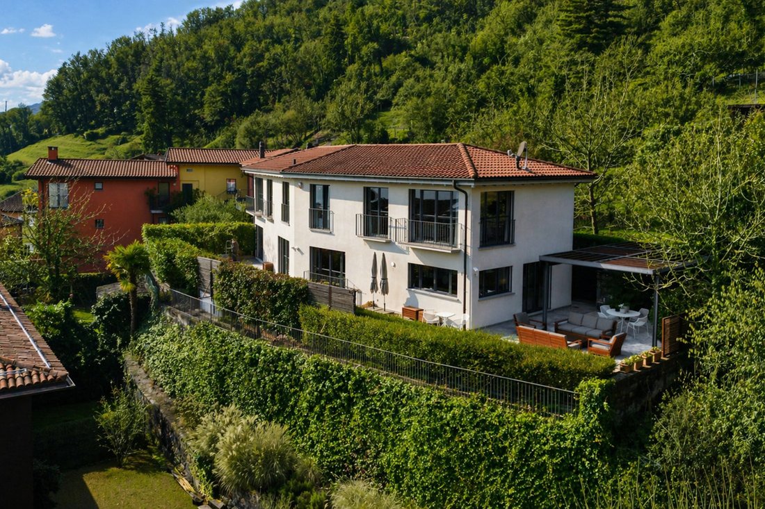 Beautiful Villa Near The Historic Center With Panoramic Views