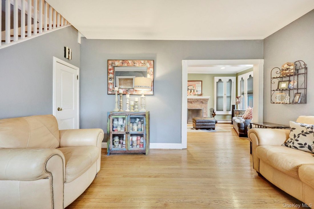 House in Woodmere, New York, United States 5 - 17743877