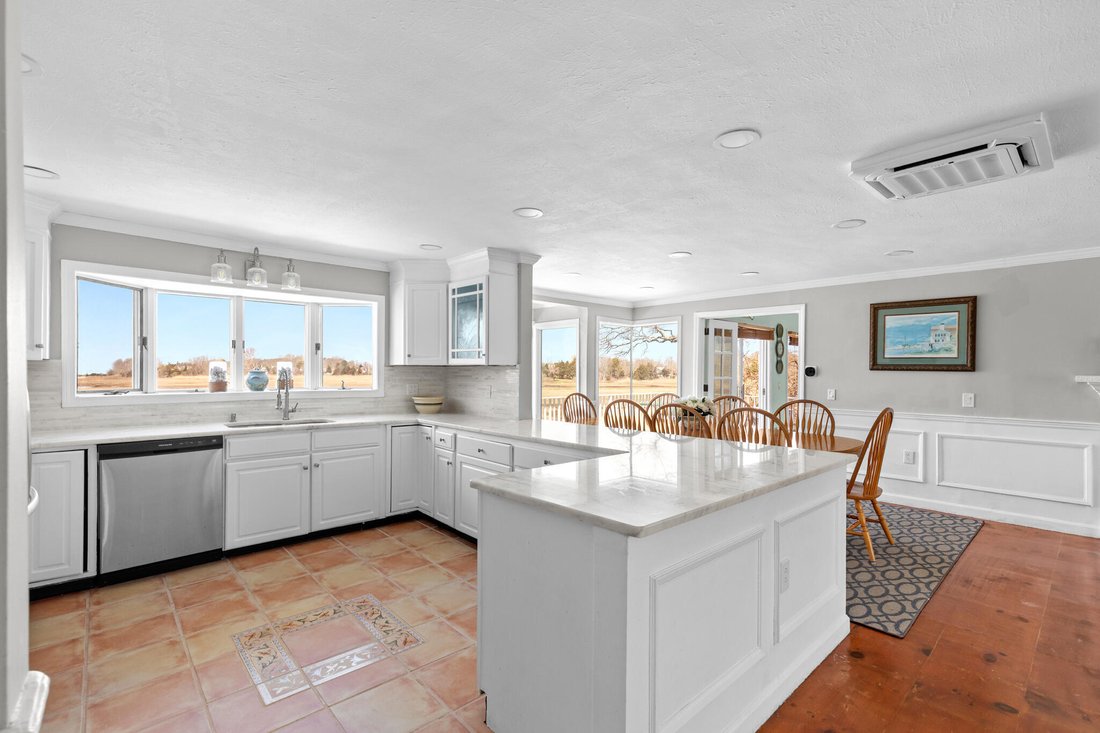 House in Orleans, Massachusetts, United States 5 - 17747004