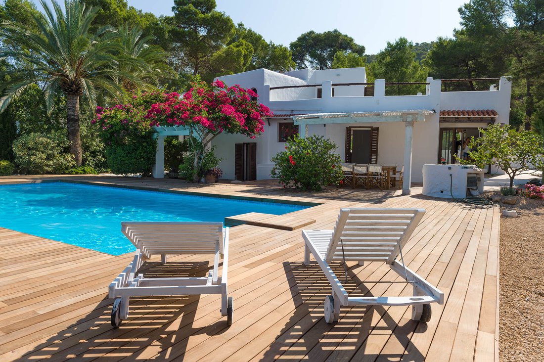 House in Santa Eularia des Riu, Balearic Islands, Spain 2 - 17747365