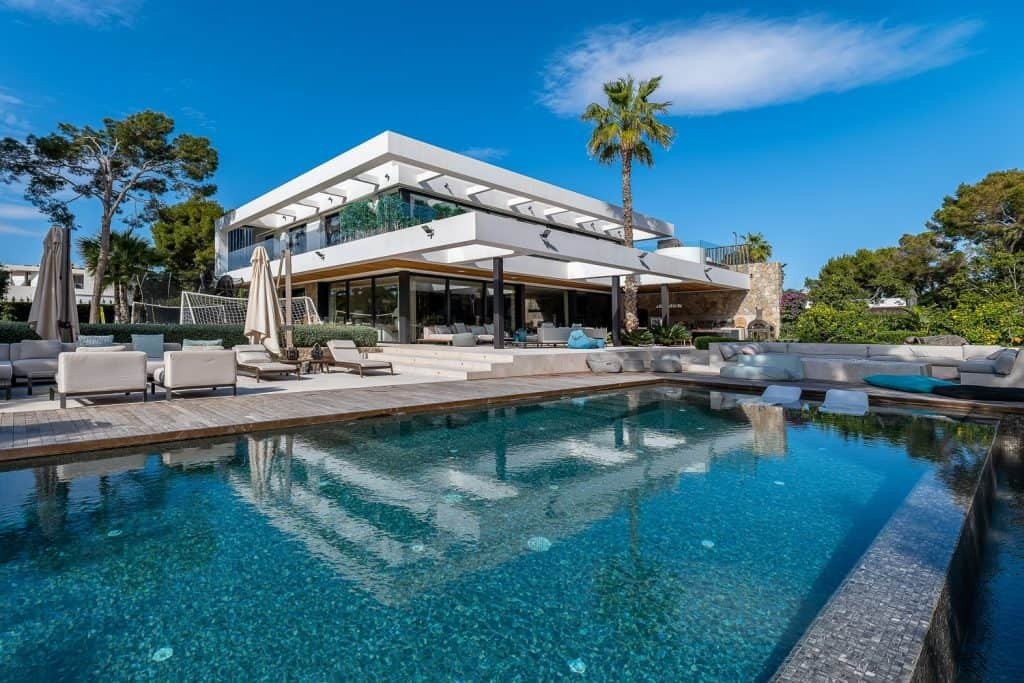 Villa in Rotes Velles, Calvia, Balearic Islands 1 - 17749357
