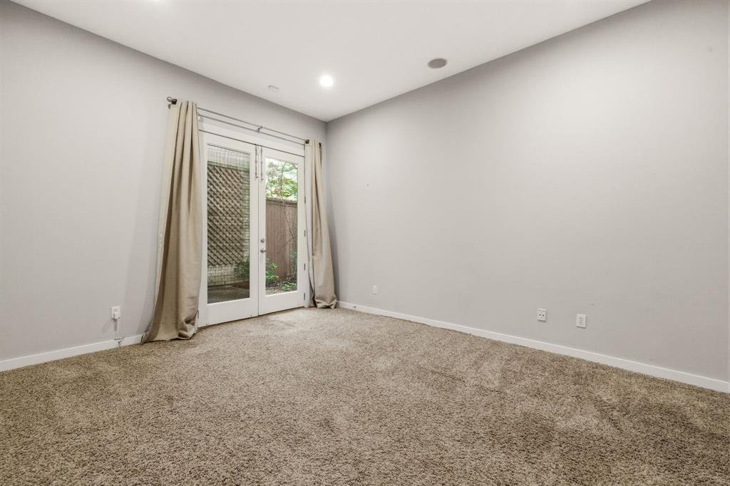 Townhouse in Dallas, Texas, United States 5 - 17749438