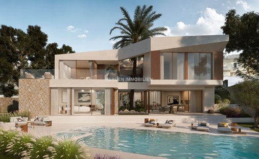 Villa in Costa de la Calma, Calvia, Balearic Islands 1