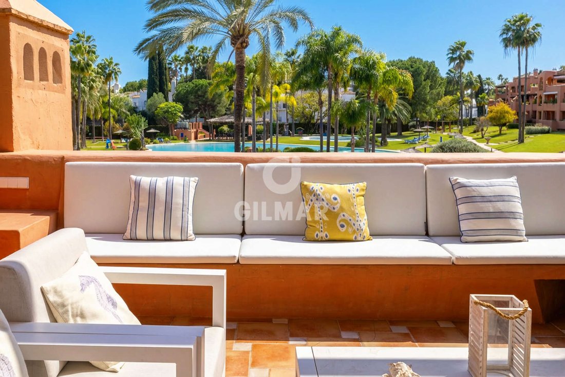 Penthouse in Atalaya-Isdabe, Estepona, Andalusia 4 - 17745197